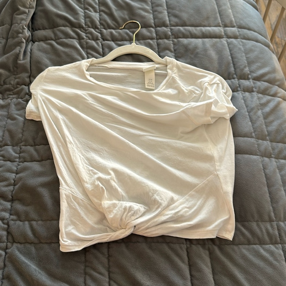 h&m white crop top